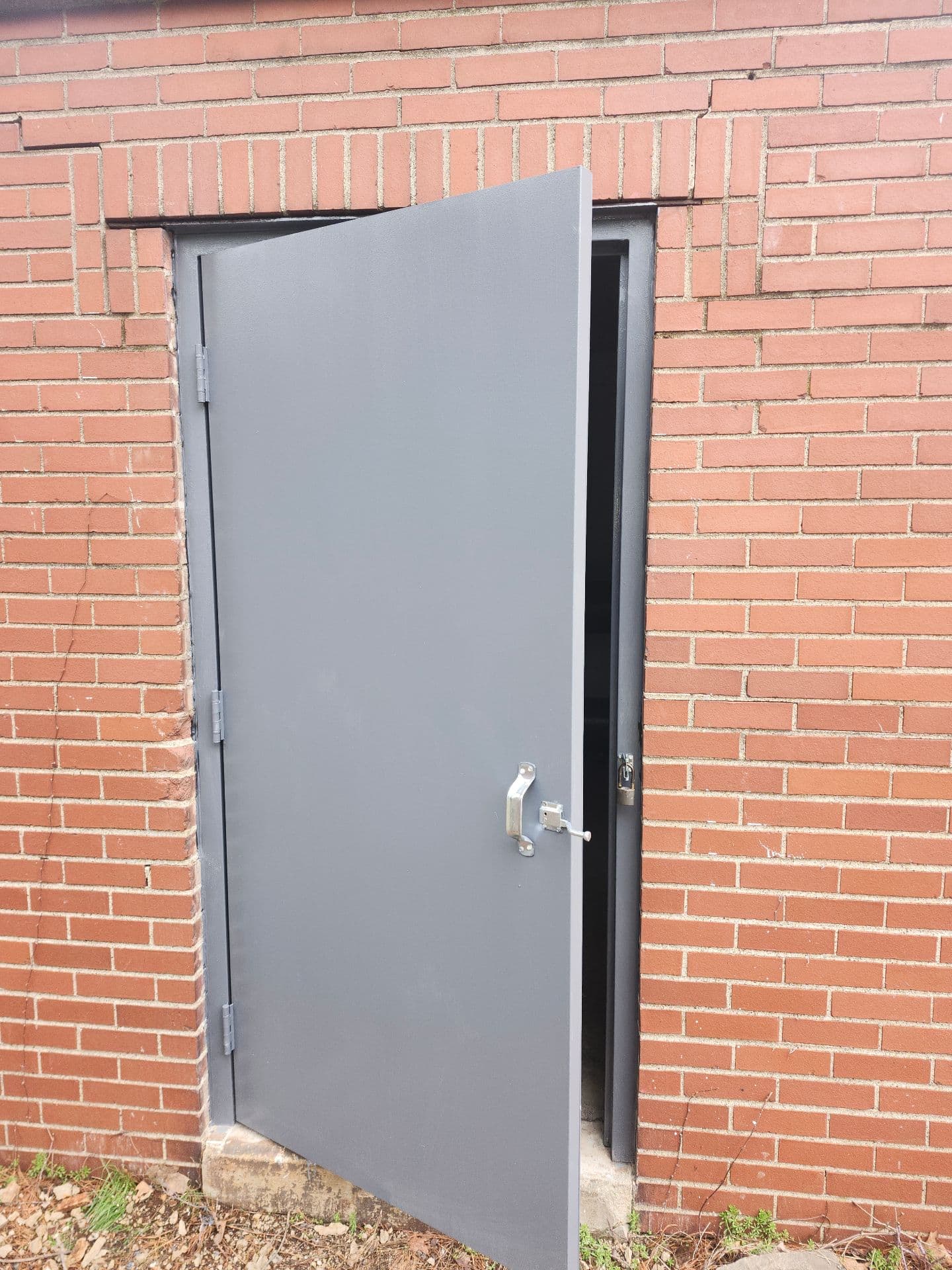 Gallery photos for New Secure Door Installation: Image #1